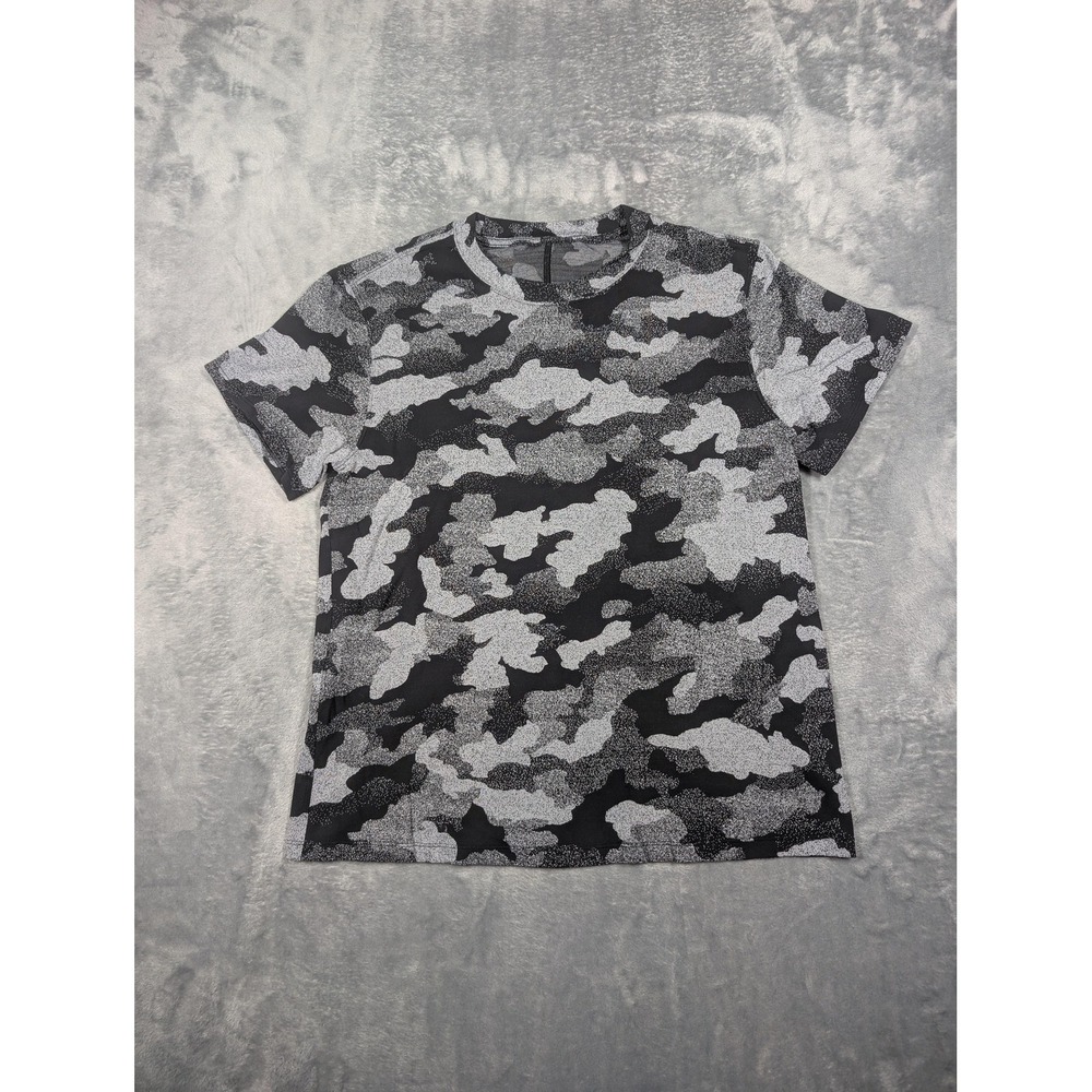 Lululemon Shirt Mens Medium Gray Camo Short Sleeve Athletic Running Top